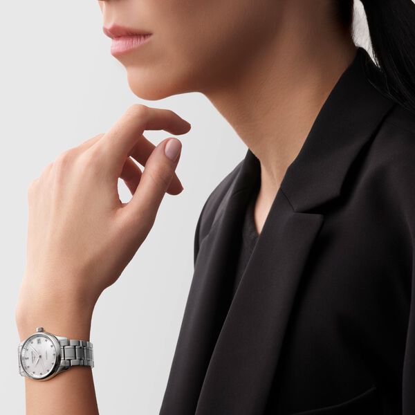 Master 34 mm automatique en acier inoxydable et diamants